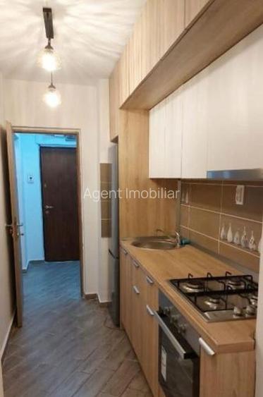 Iancului etajul 10 decomandat