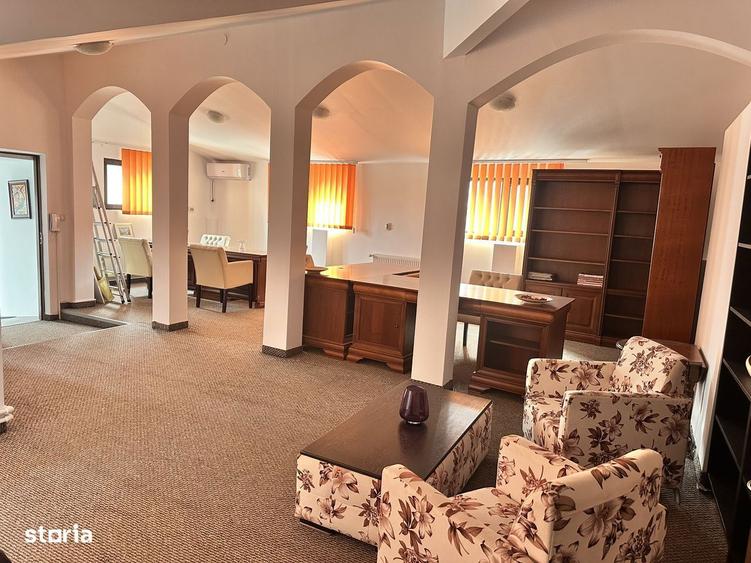 Casa De Vanzare Mobilata Pretabil Afacere Liberty Mall Trafic Greu - 3