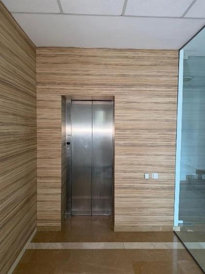 Spațiu comercial, de 140 mp, în P-ța Romană