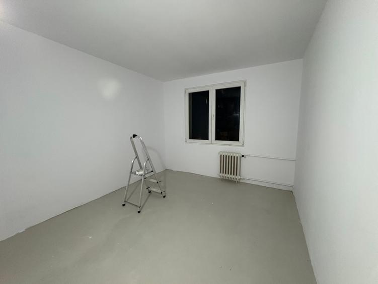 Bloc iulie 1977 - 2 camere - Titan - 2