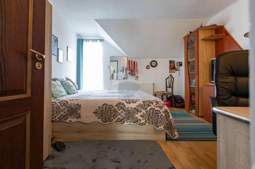 Casă / Vilă 4 camere de vânzare – Comuna Măgura, Str. Salcâmului - 5