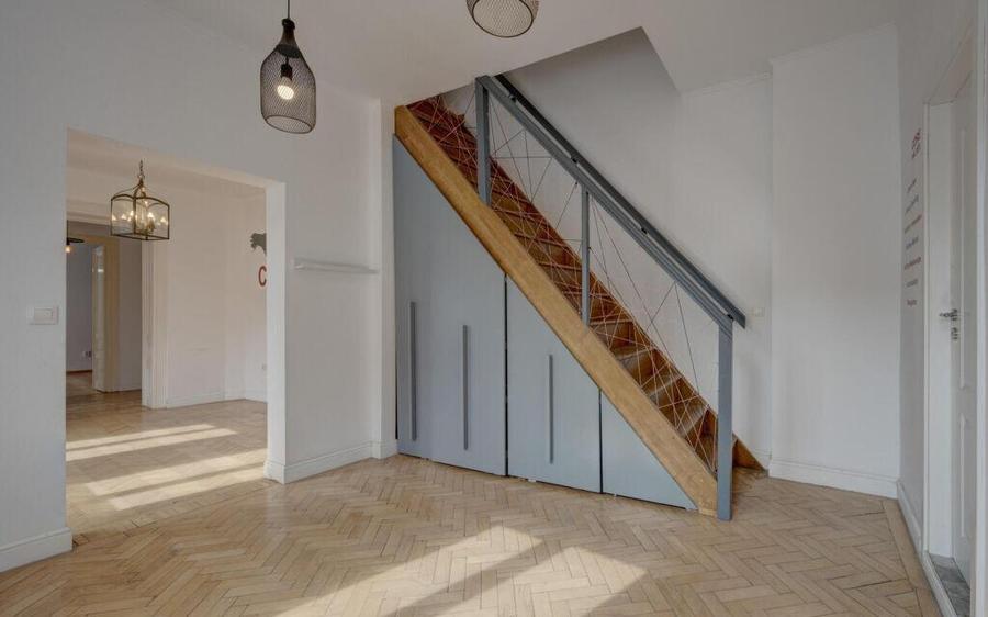 In Cartierul Evreiesc, casa 3 camere pivnita si mansarda - 15