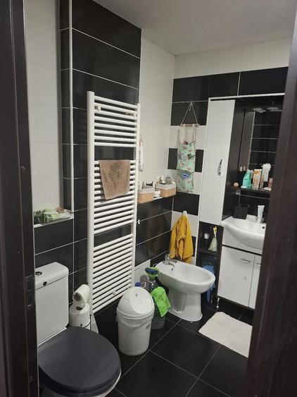 Apartament de vanzare - 4