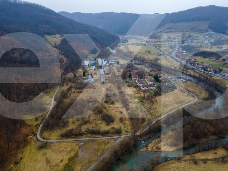 Teren si spatii industriale, com. Negreni, sat Bucea, jud. Cluj - 4