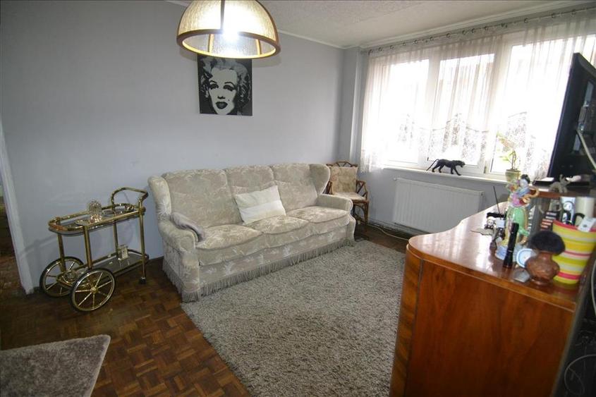 Apartament 3 camere Astra - Orizont. - 4