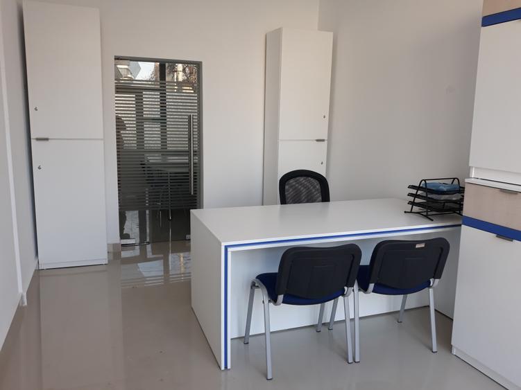 Spatii comerciale in vila Hala Traian - 14