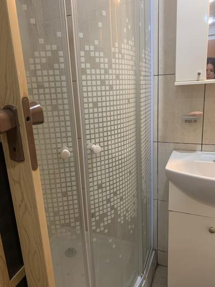 Inchiriez garsoniera in Buzau Cartier Posta . Sunt 2 camere plus baie , bucatarie si centrala termica - 3