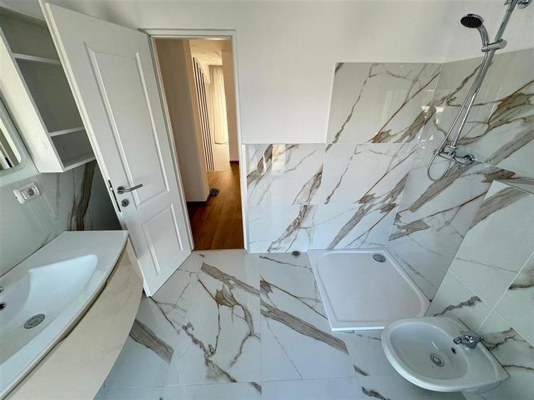 Vila cu piscina P + M in cartier Dr Carnabel - 18