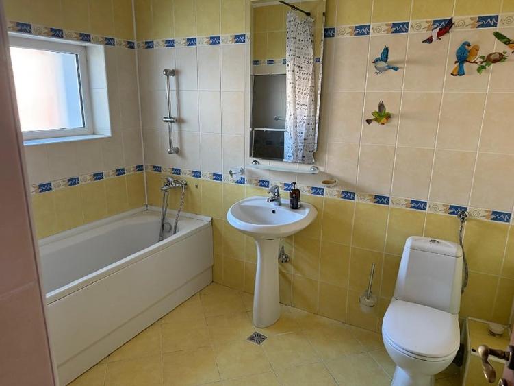 Casă frumoasa, de închiriat – 5 camere | Buna Ziua | garaj dublu, curte, saună - 7