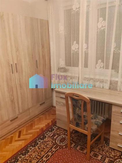 Apartament cu 2 camere zona centrala - 4