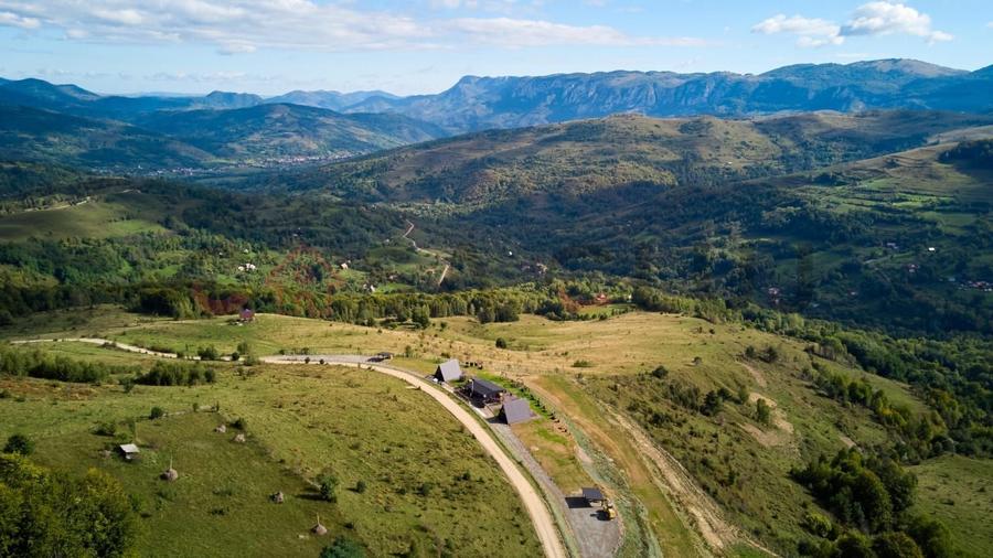 Afacere de vanzare, 2 cabane+sala de evenimente, la cheie, Apuseni! - 27