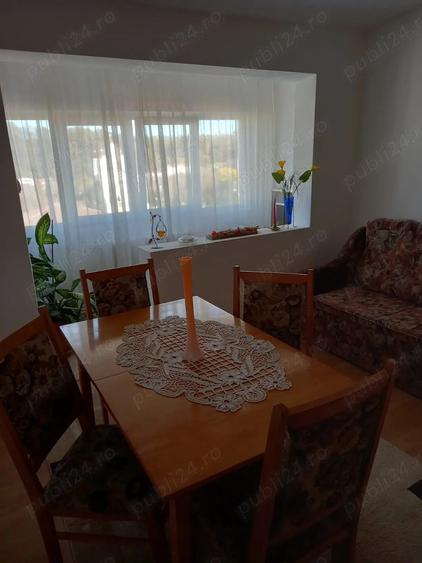 Apartament 3 camere Resita - 1