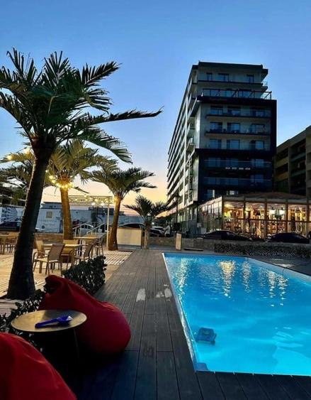 VEDERE FRONTALĂ LA MARE | MAMAIA NORD | ULTRACENTRAL | APARTAMENT 2 CAMERE | - 2