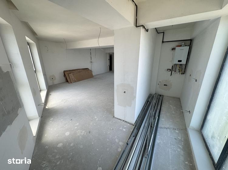 Apartament cu 4 camere în Central
