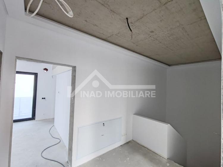 Duplex de vanzare 120mp utili, teren 375mp, curte pavata, semifinisat. - 7