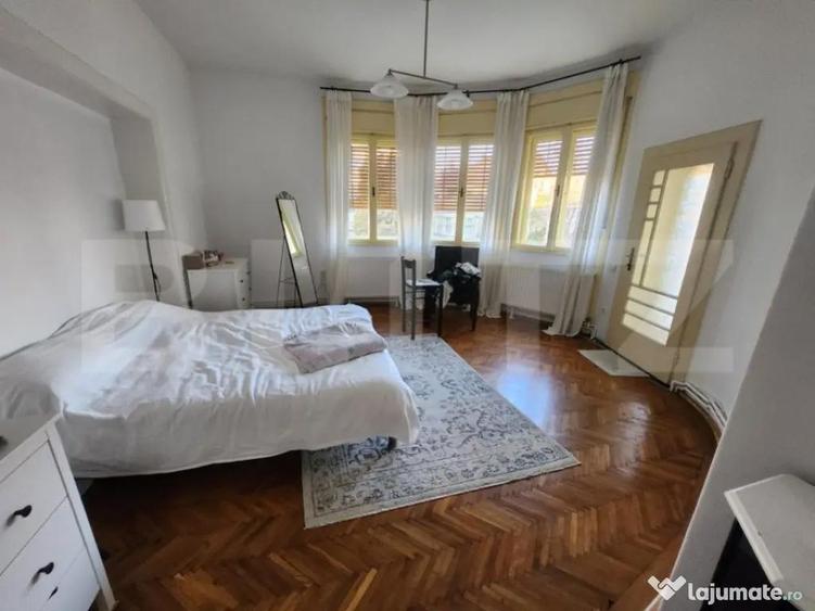 Casa deosebita, 3 camere, 200 mp utili, Centru - 8