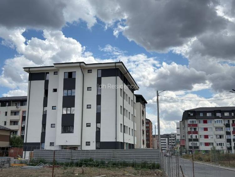 Apartament 2 camere, decomandat, bloc nou Apartament 2 camere, decomandat, bloc nou