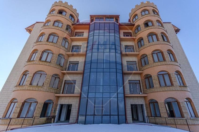 Activ Hotelier SubEvaluat | 18.000 mp construiti | 3 ha teren | BRASOV - 4