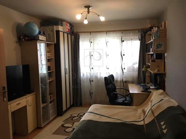 SIMION BARNUTIU - ETAJ 5 - LIFT - 4 CAMERE - 2 BAI - DECOMANDAT - CENTRALA PROPR - 5