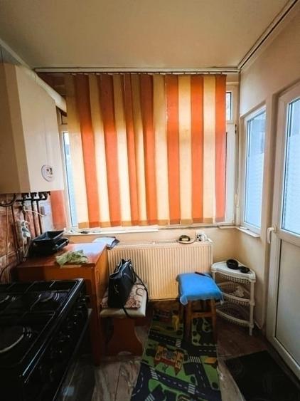 Podul de Fier-Profesor Paul-2 Camere Decomandat-bloc 82' - 8