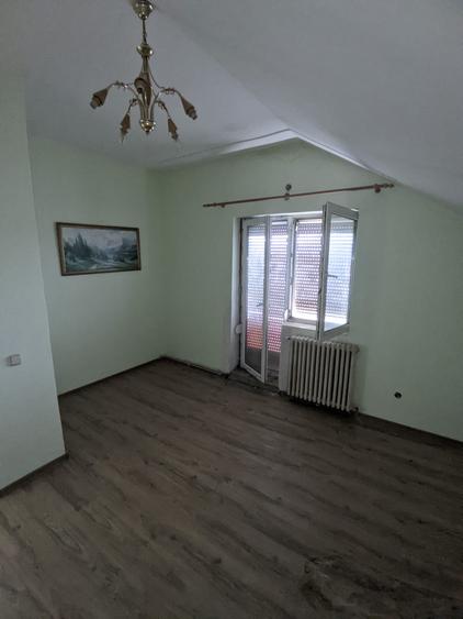 Casa de vânzare, 5 camere, 2 băi, 170 mp - 22