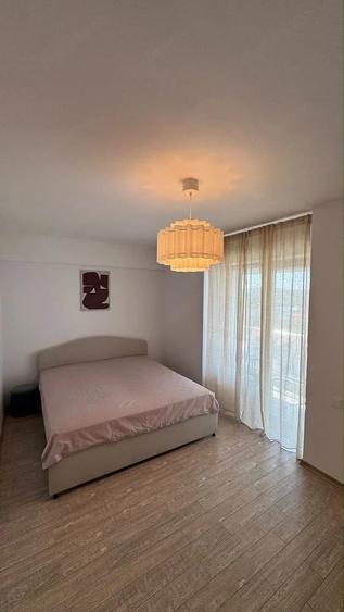 Apartament 3 camere de inchiriat - 1
