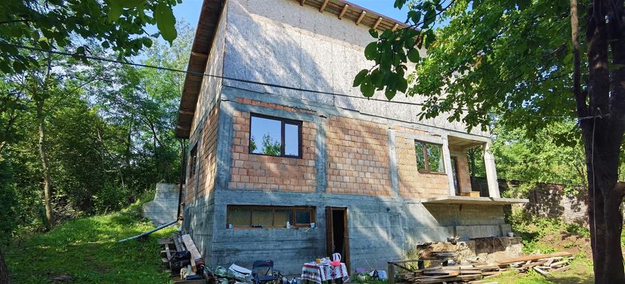 Casa Breaza 2026 , structura solida de beton , priveliste top - 3