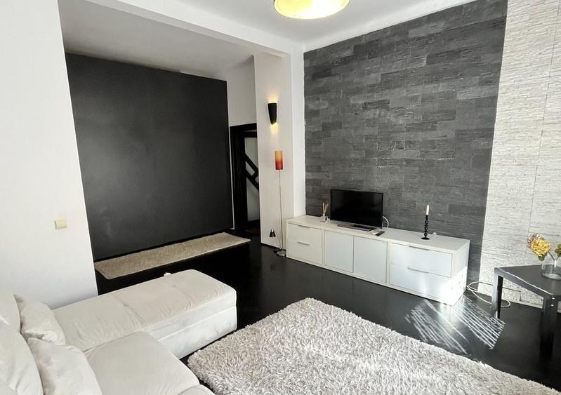 Apartament de 2 camere in vila, parcare inclusa - Parcul Carol - 3