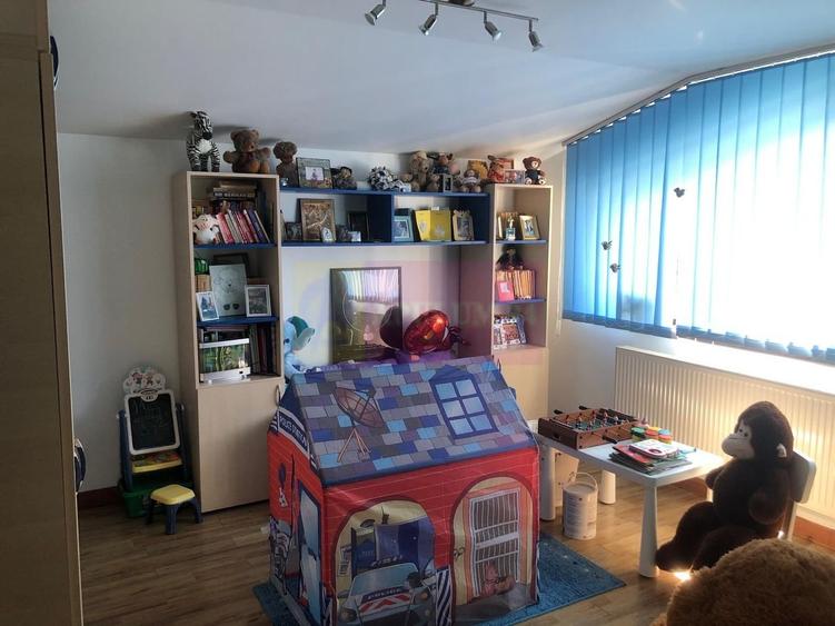 Vila premium OPORTUNITATE EXCELENTA zona foarte linistita Popesti - 11