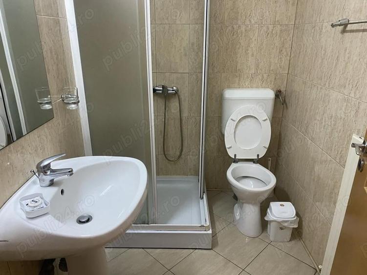 Inchiriez camera la casa - 6