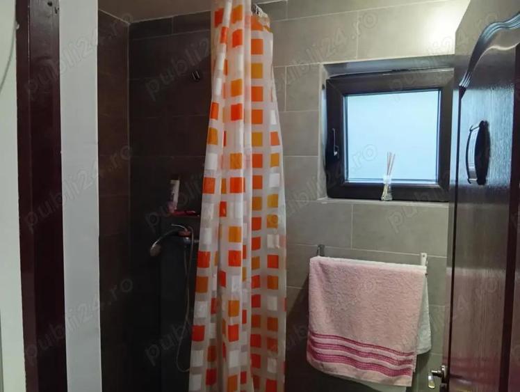 Garsoniera cu gradinita 18 mp , Palas zona Moldovei , parter vila , acces separat - 1