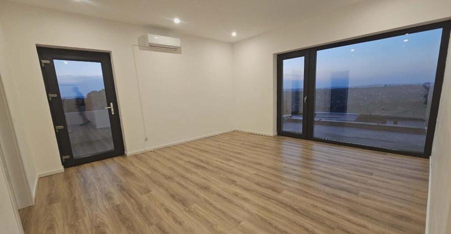 VILA 2021, 268mp, in BARNOVA IASI, - 3