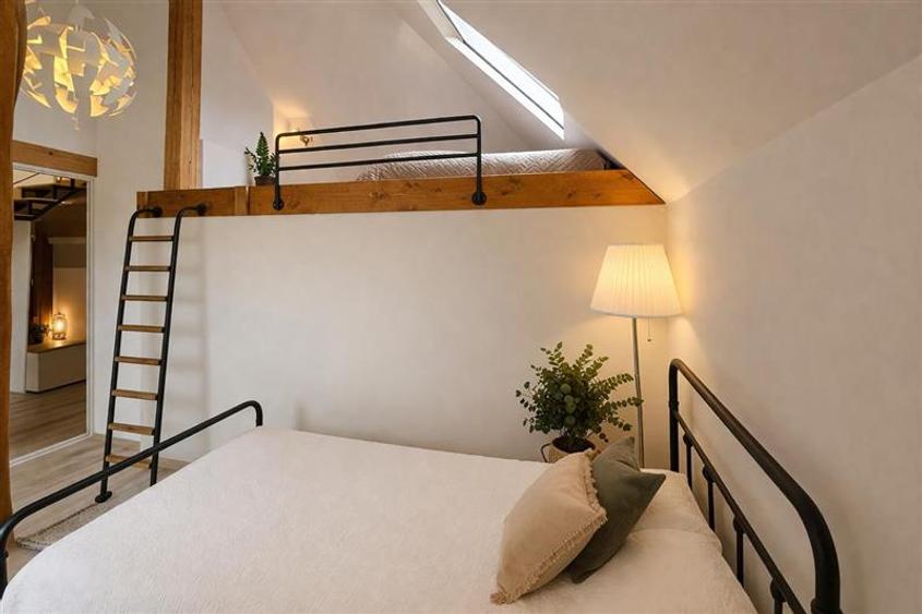 Apartament rustic chic, 3 camere, Centrul Istoric, 98 mp, parcare - 10