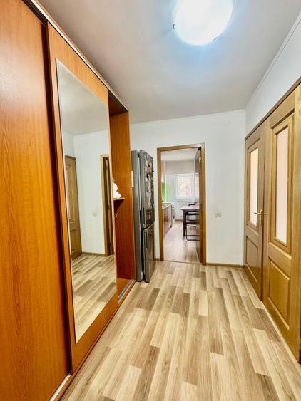 Unirii - Nerva Traian - 10 minute metrou - 4