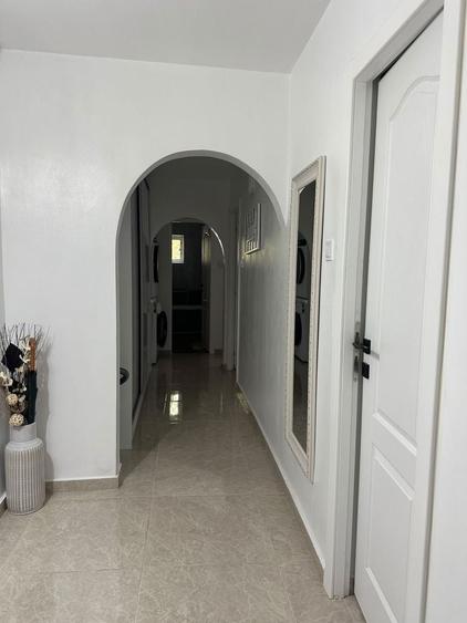 Apartament cu 3 camere decomandat în Aleea Tudor Neculai