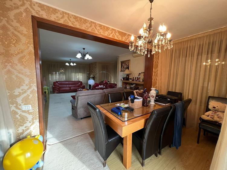 DOMNEȘTI - Vilă Superbă P + 1E + M - 4