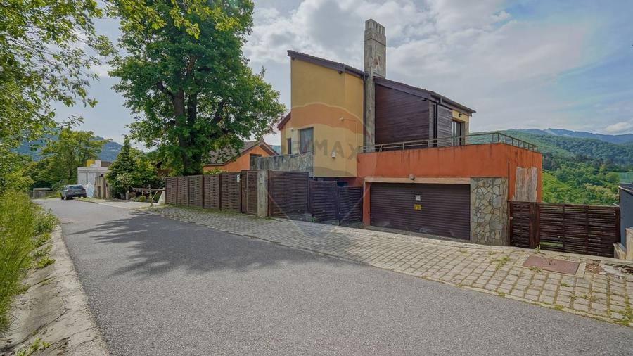 VILA PANORAMICA PE DRUMUL POIENII –PRIVELISTI UNICE ASUPRA BRASOVULUI - 5