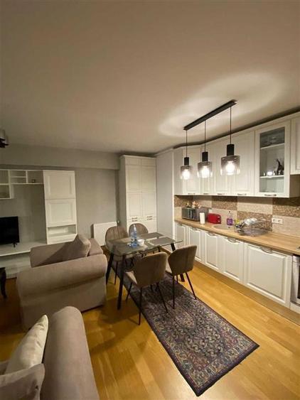 Apartament cu 2 camere semidecomandat, mobilat în Aviației