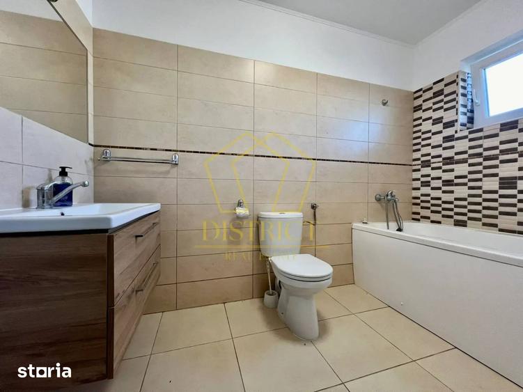 Casă cu 3 camere cu Teren 330 Mp în Moșnița Nouă