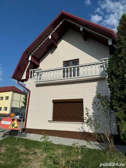Casă cu 4 camere în Baia Sprie