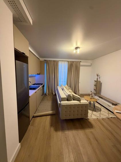 Apartament cu 2 camere decomandat în Tunari