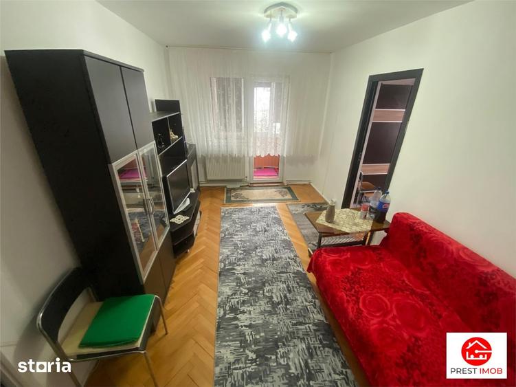 Apartament cu 2 camere semidecomandat în Central