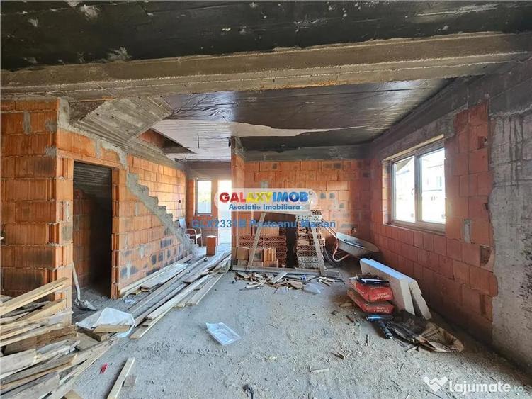 Casă cu 4 camere cu Teren 245 Mp în Haliu