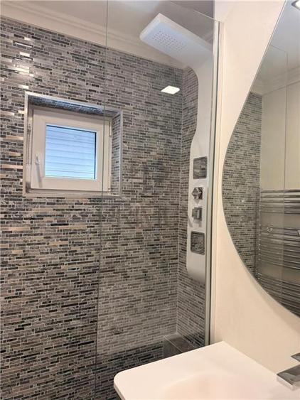 Apartament cu 2 camere semidecomandat, mobilat în Olimpia-Stadion
