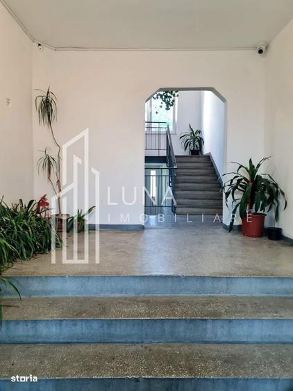 Apartament cu 3 camere decomandat în Tudor
