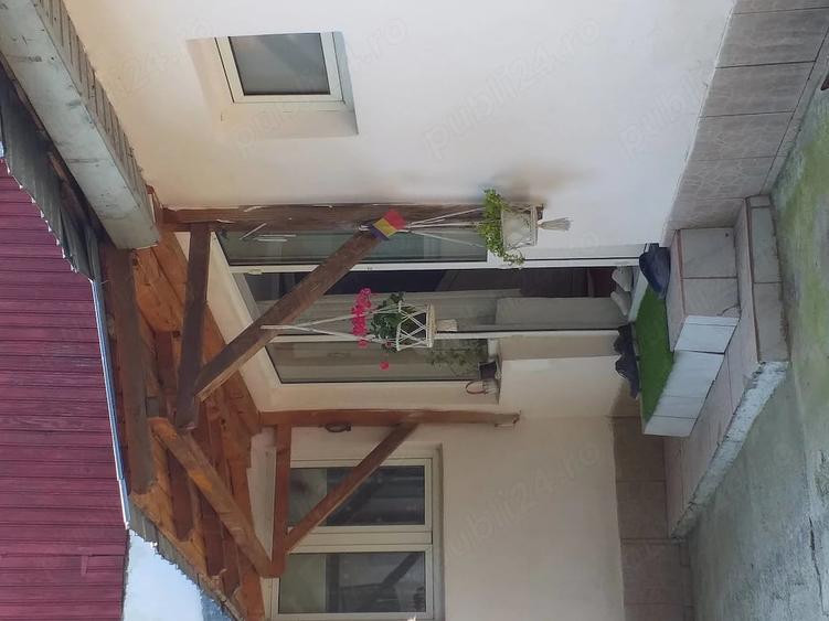 Casa in Cocorastii Caplii, jud Prahova, la 5 km de Campina - 1