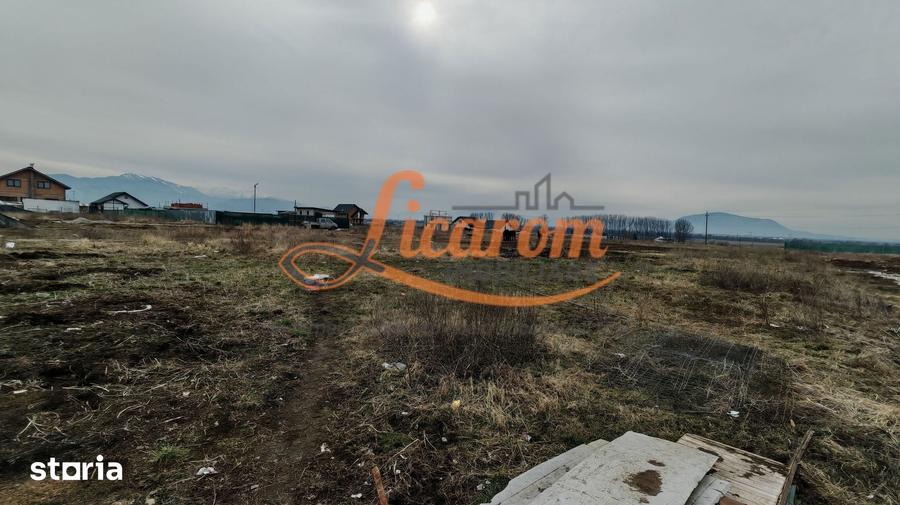 Teren intravilan in suprafata de 644 mp in Sanpetru pret 37000 euro - 1