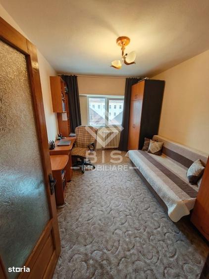 Apartament cu 4 camere decomandat în Ultracentral