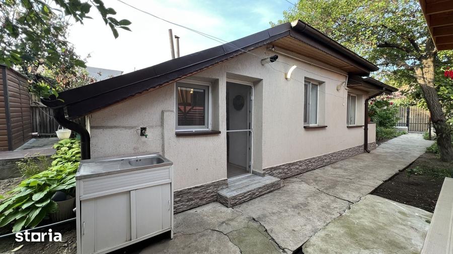 Casă cu 3 camere cu Teren 386 Mp în Alexandriei