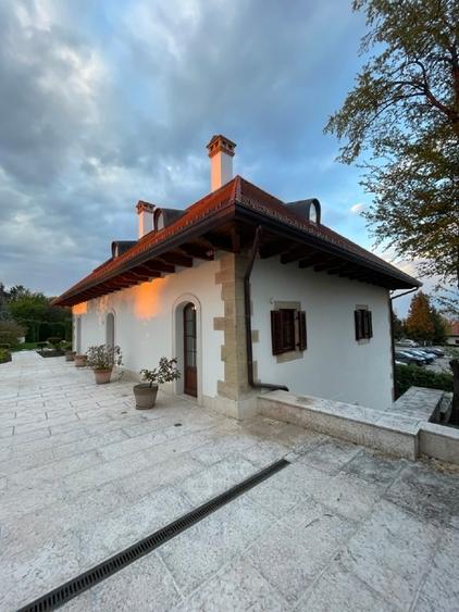 Casă individuală cu 5 camere cu Canalizare în Gruia